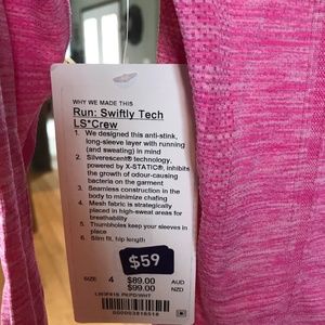 Lululemon Run Swiftly Tech Crew